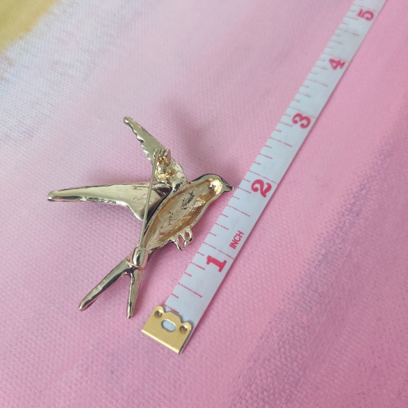 Unisex bird lover brooch - Picture 4 of 4